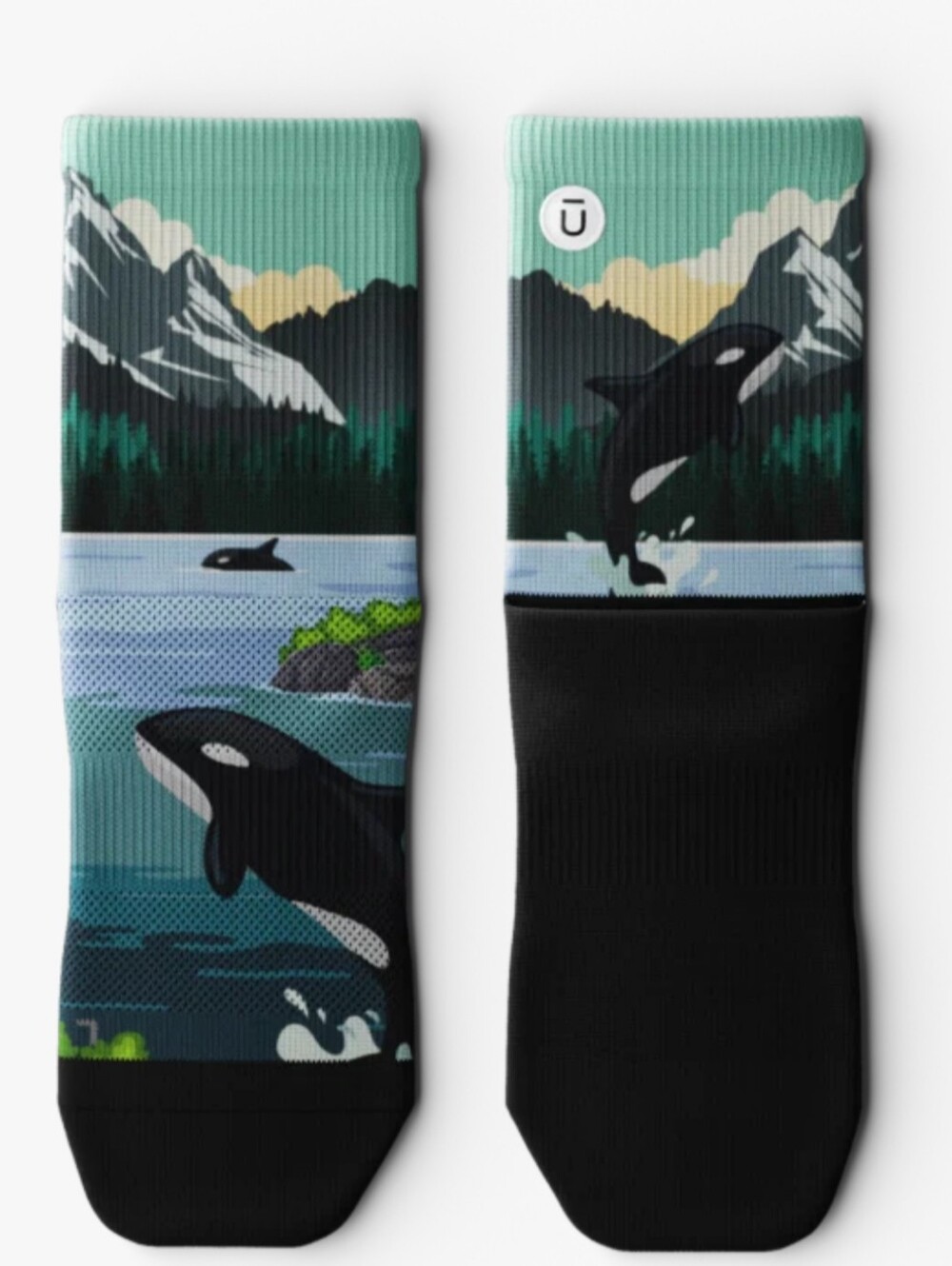 NWT Outway Quarter Socks - S/M - Vancouver Design